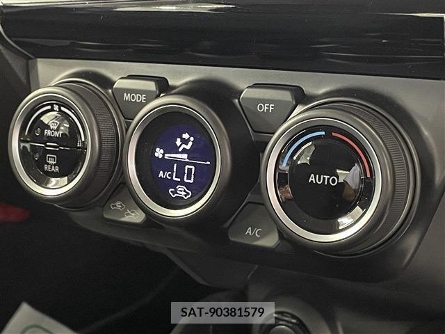 Suzuki SWIFT 2022-11 349932-21