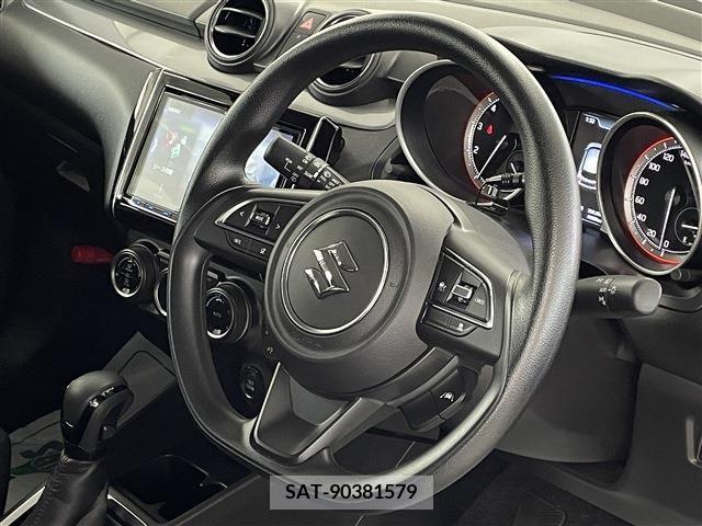 Suzuki SWIFT 2022-11 349932-14