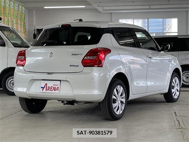 Suzuki SWIFT 2022-11 349932-3
