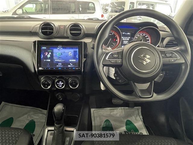 Suzuki SWIFT 2022-11 349932-12