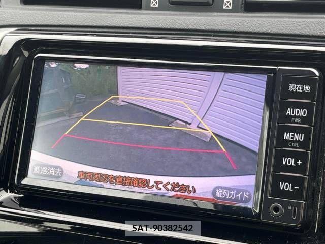 Toyota MARK X 2017-09 304407-3