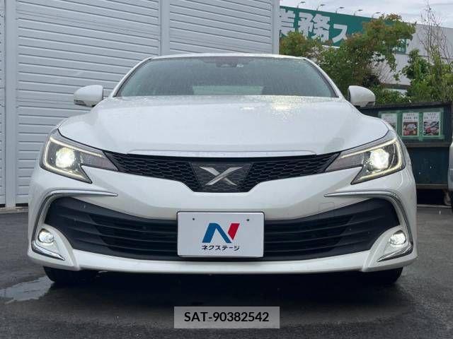 Toyota MARK X 2017-09 304407-12
