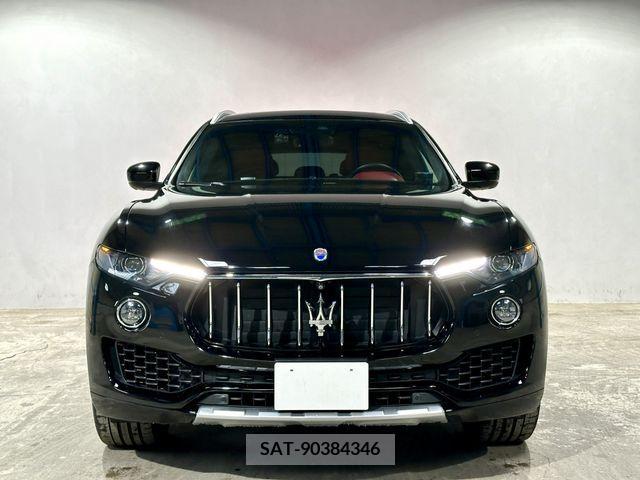 Maserati LEVANTE 2017-05 321228-2