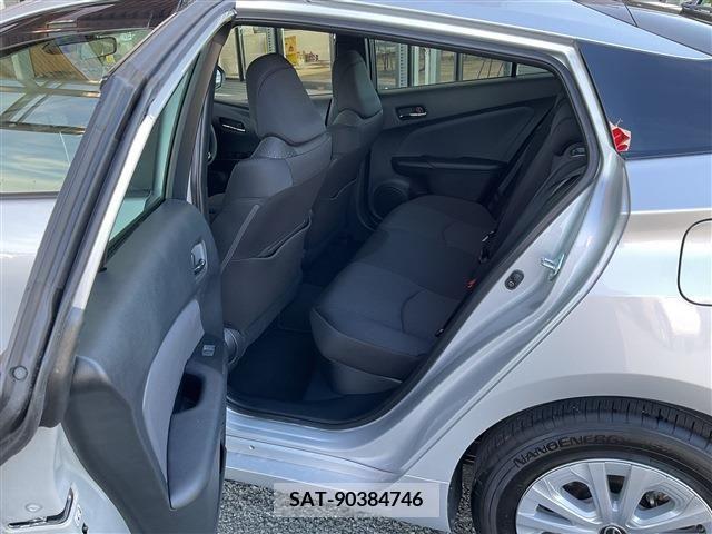 Toyota PRIUS 2021-07 342625-22