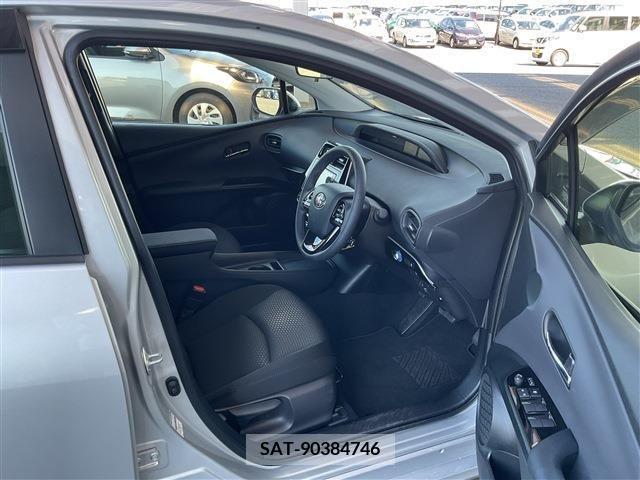 Toyota PRIUS 2021-07 342625-19