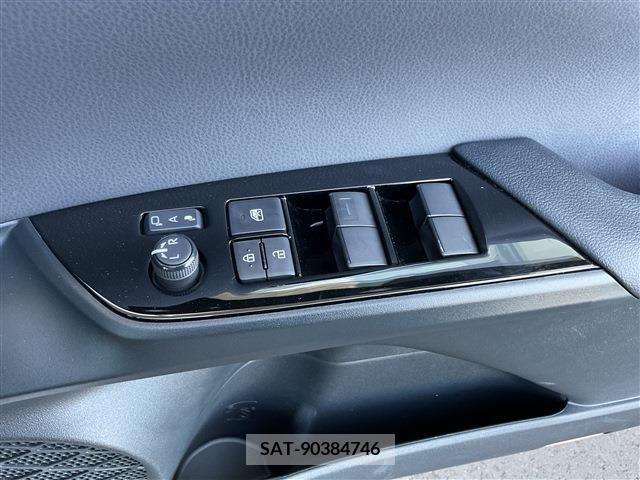 Toyota PRIUS 2021-07 342625-5