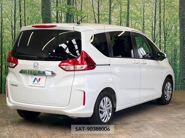 Honda FREED 2023-05 360611-17