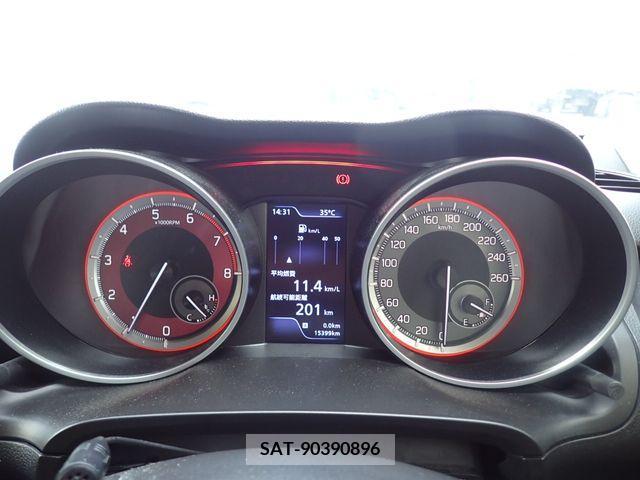 Suzuki SWIFT 2018-12 369036-15