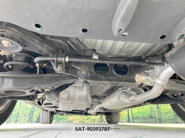 Lexus RX 2011-10 354213-19