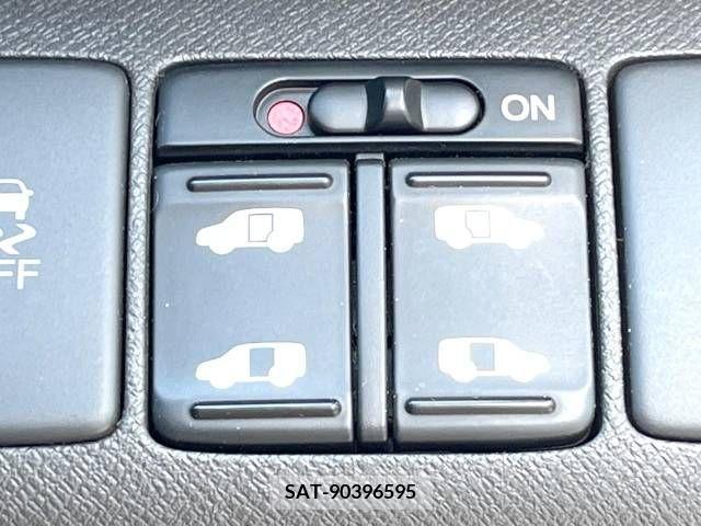 Honda STEP WGN 2012-12 315179-4