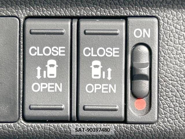 Honda FREED 2020-11 271436-3