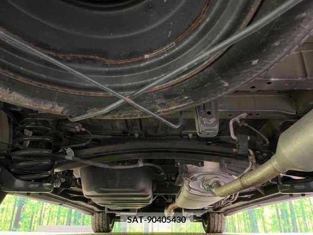 Toyota VELLFIRE 2013-11 330589-19
