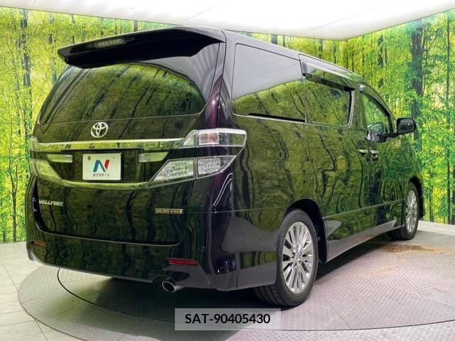 Toyota VELLFIRE 2013-11 330589-17