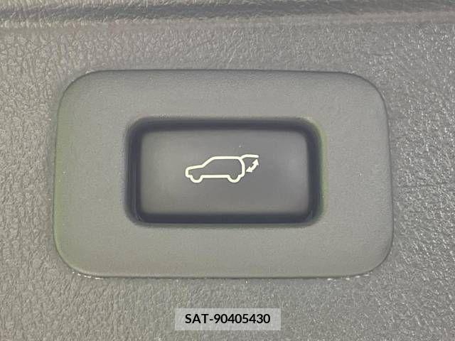 Toyota VELLFIRE 2013-11 330589-6