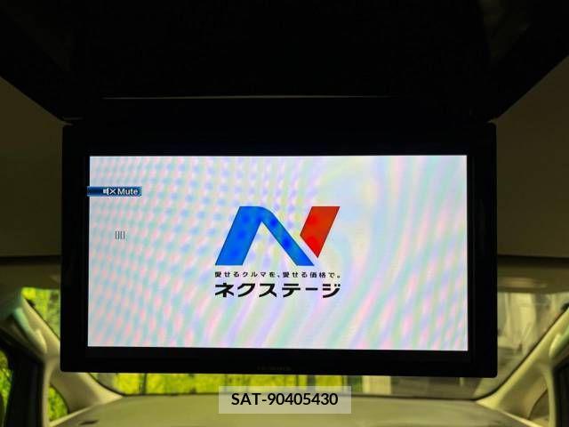 Toyota VELLFIRE 2013-11 330589-3