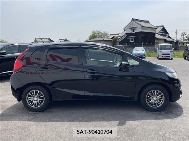 Honda FIT 2016-08 233640-3