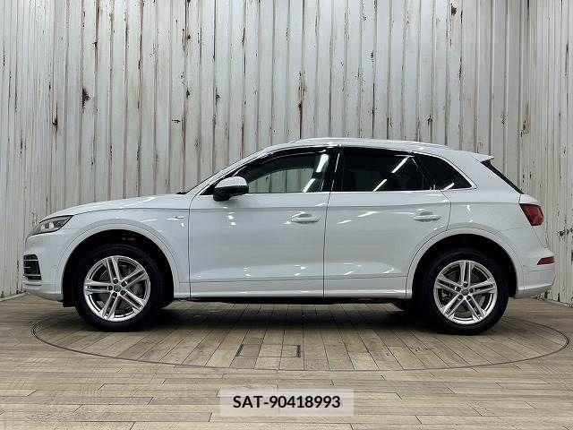 Audi Q5 2018-05 317985-14