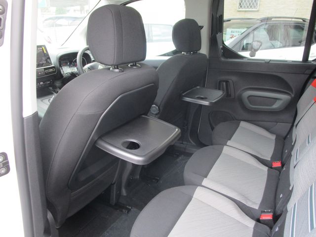 Citroen BERLINGO 2022-03 13253-17