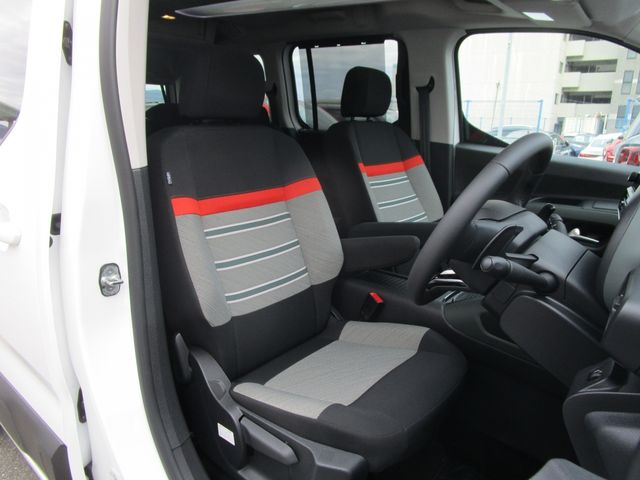 Citroen BERLINGO 2022-03 13253-14