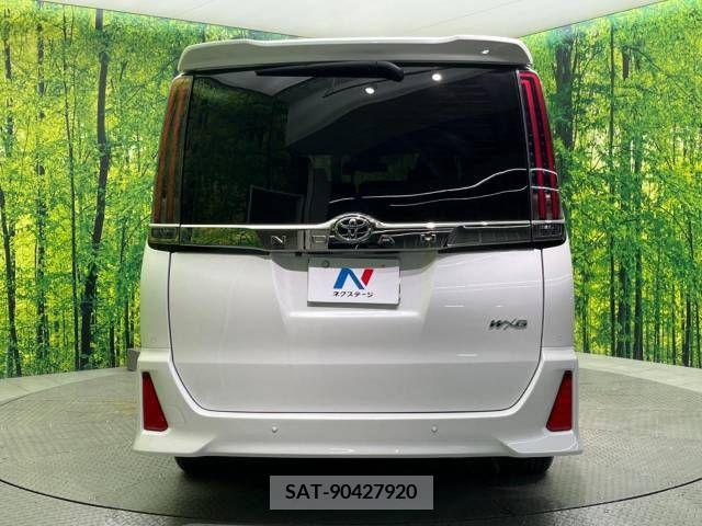 Toyota NOAH 2021-10 321654-10