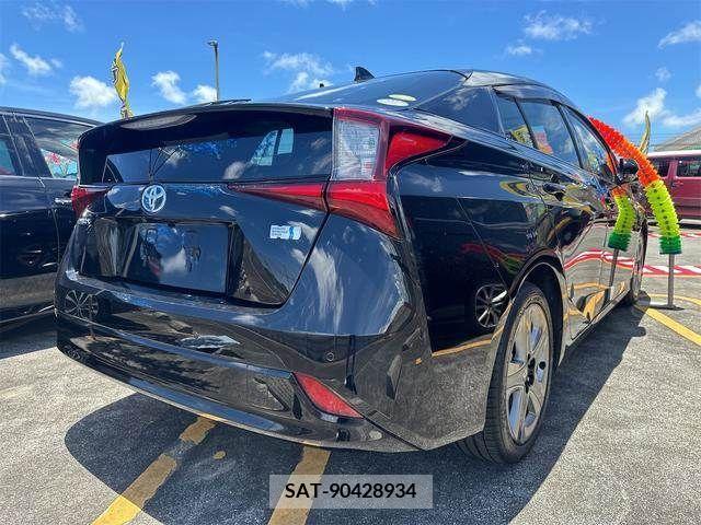 Toyota PRIUS 2020-03 366650-1