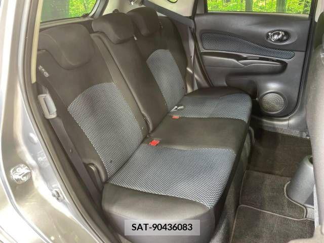 Nissan NOTE 2014-02 365358-9