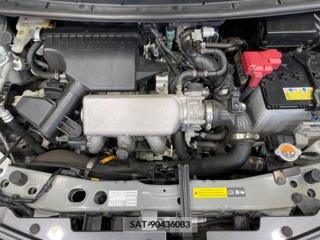 Nissan NOTE 2014-02 365358-18