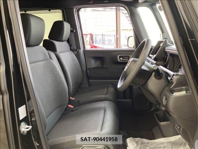 Honda N BOX CUSTOM 2024-03 278974-11