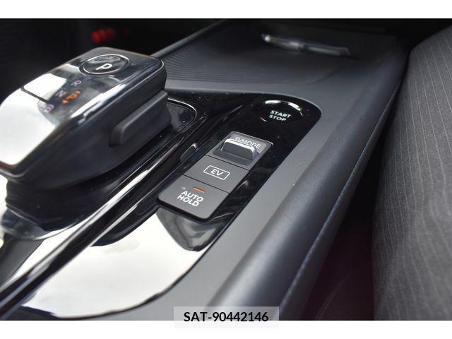 Nissan NOTE 2022-04 213865-11