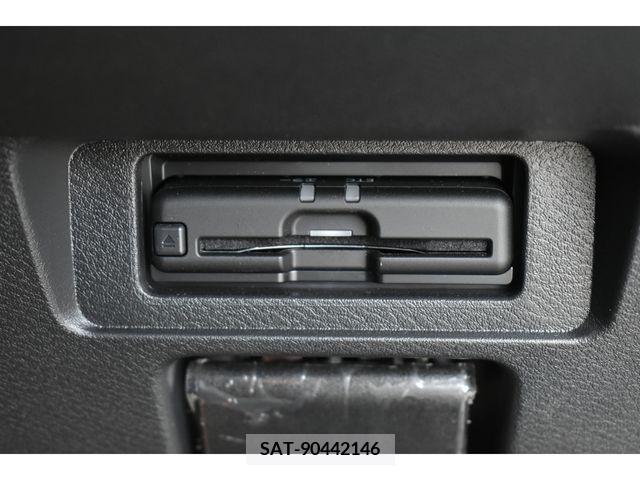 Nissan NOTE 2022-04 213865-7