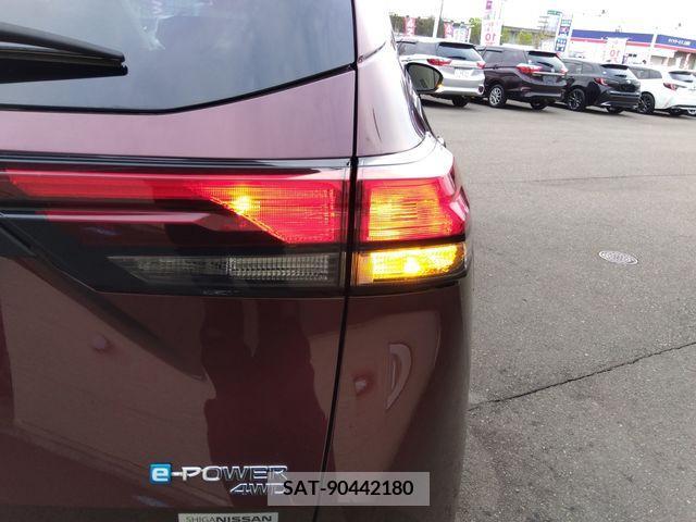 Nissan NOTE 2022-02 280182-6