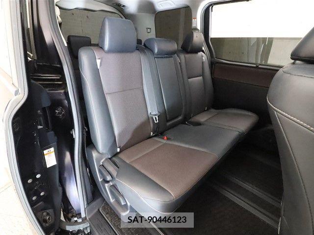 Toyota ESQUIRE 2014-12 202699-4