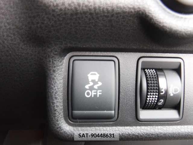 Nissan NOTE 2016-07 313871-9