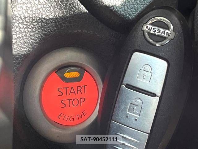 Nissan NOTE 2013-12 302343-5