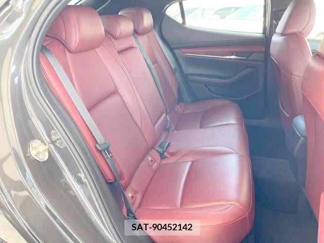 Mazda MAZDA3 2019-07 378611-9