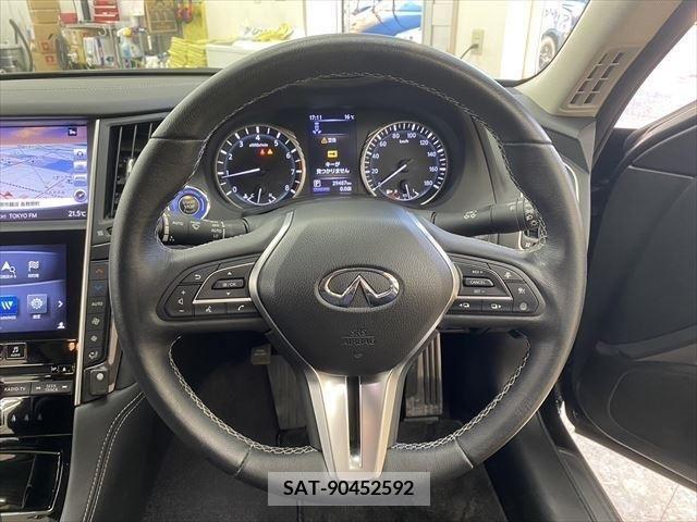 Nissan SKYLINE 2018-01 215489-24