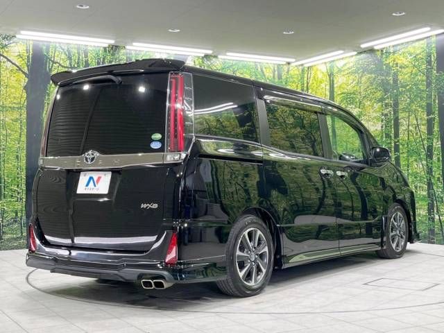 Toyota NOAH 2019-01 13840-18
