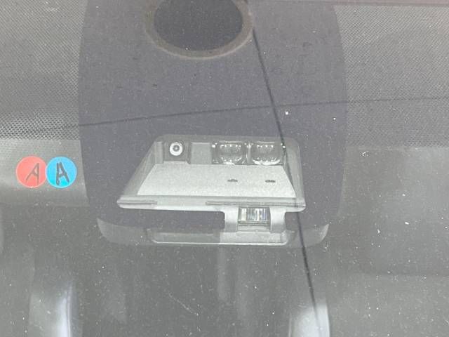 Toyota NOAH 2019-01 13840-5