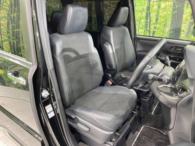 Toyota NOAH 2019-01 13840-8