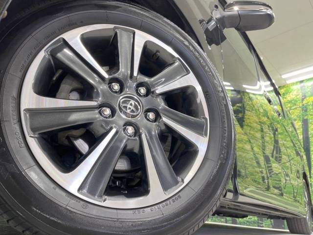 Toyota NOAH 2019-01 13840-14