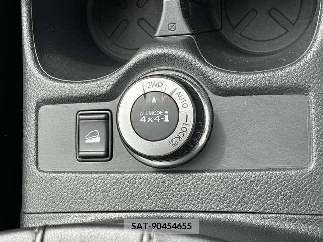 Nissan X-TRAIL 2017-11 371306-13
