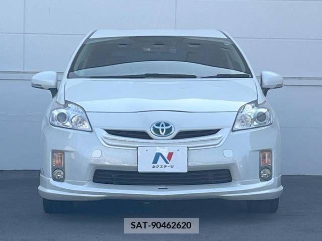 Toyota PRIUS 2010-01 386025-14