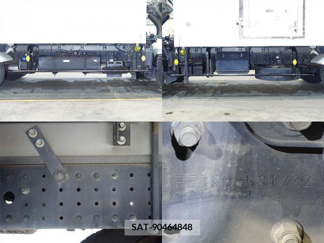 Mitsubishi CANTER 2015-03 240697-11