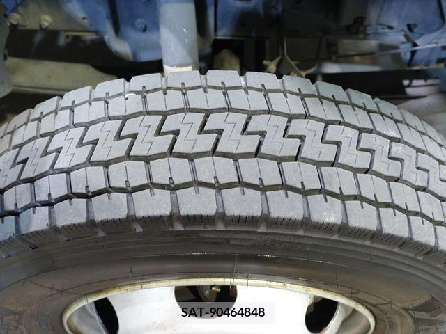 Mitsubishi CANTER 2015-03 240697-13