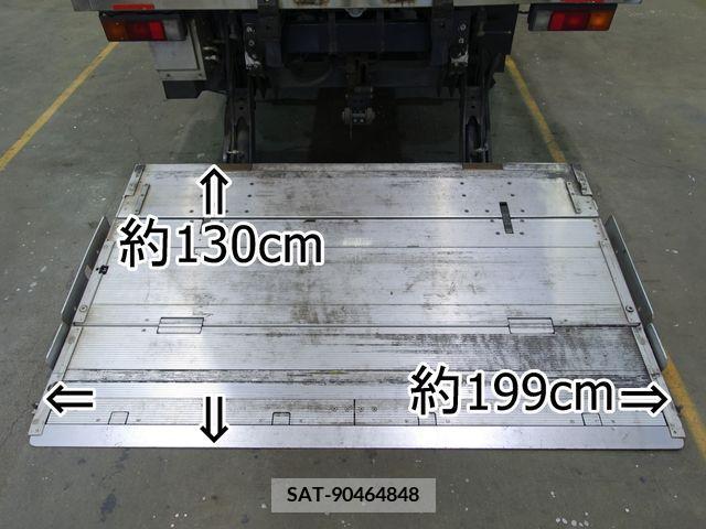 Mitsubishi CANTER 2015-03 240697-2