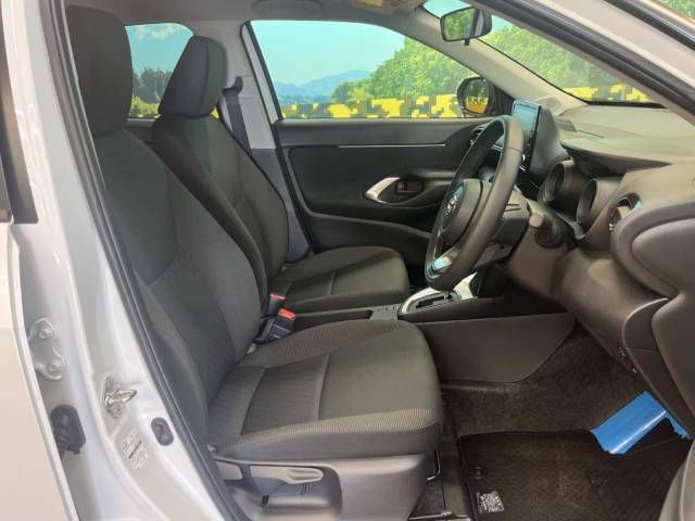 Toyota YARIS CROSS 2023-06 24741-10