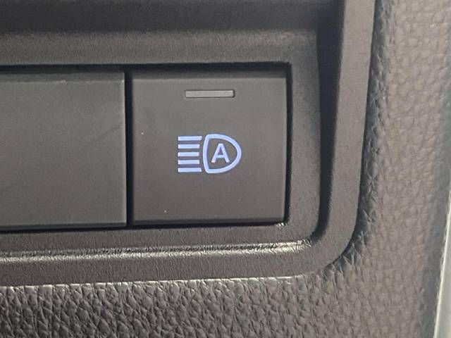 Toyota YARIS CROSS 2023-06 24741-5