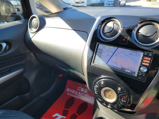 Nissan NOTE 2013-08 196593-8