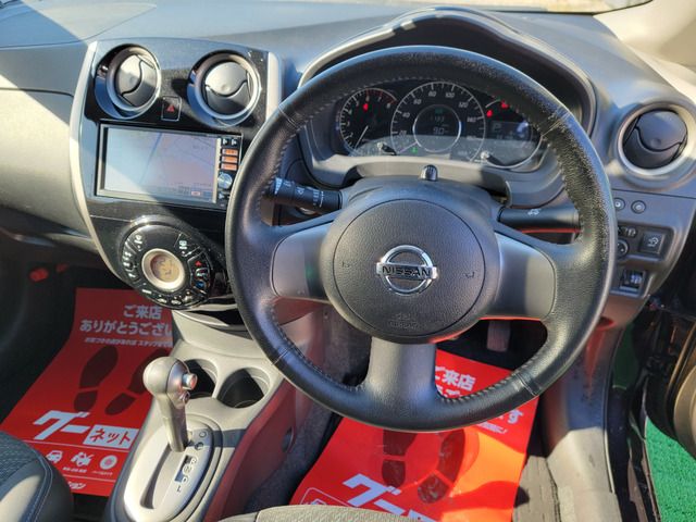 Nissan NOTE 2013-08 196593-7