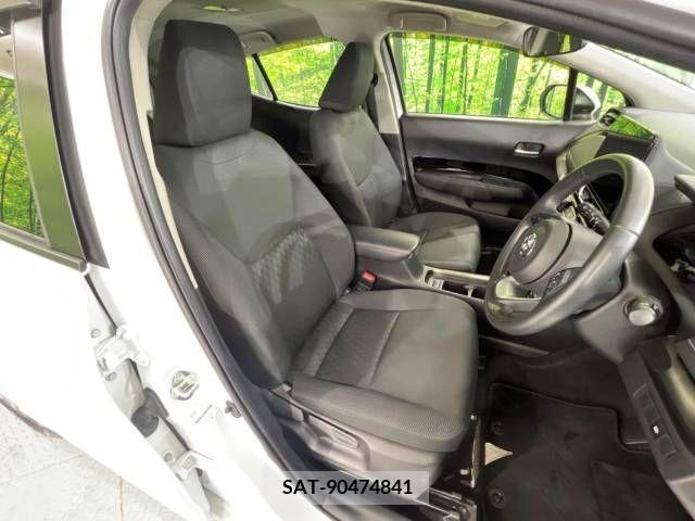 Toyota AQUA 2021-08 260481-8